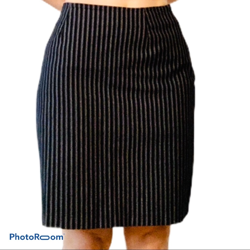 Briggs mini skirt, straight, stripes